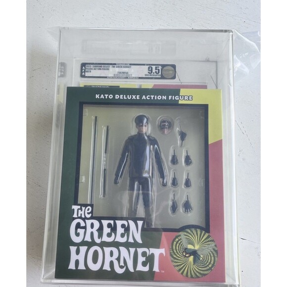 The Green Hornet Kato Figure Diamond Select Toys Uncirculated Graded 9.5 - Picture 2 of 10